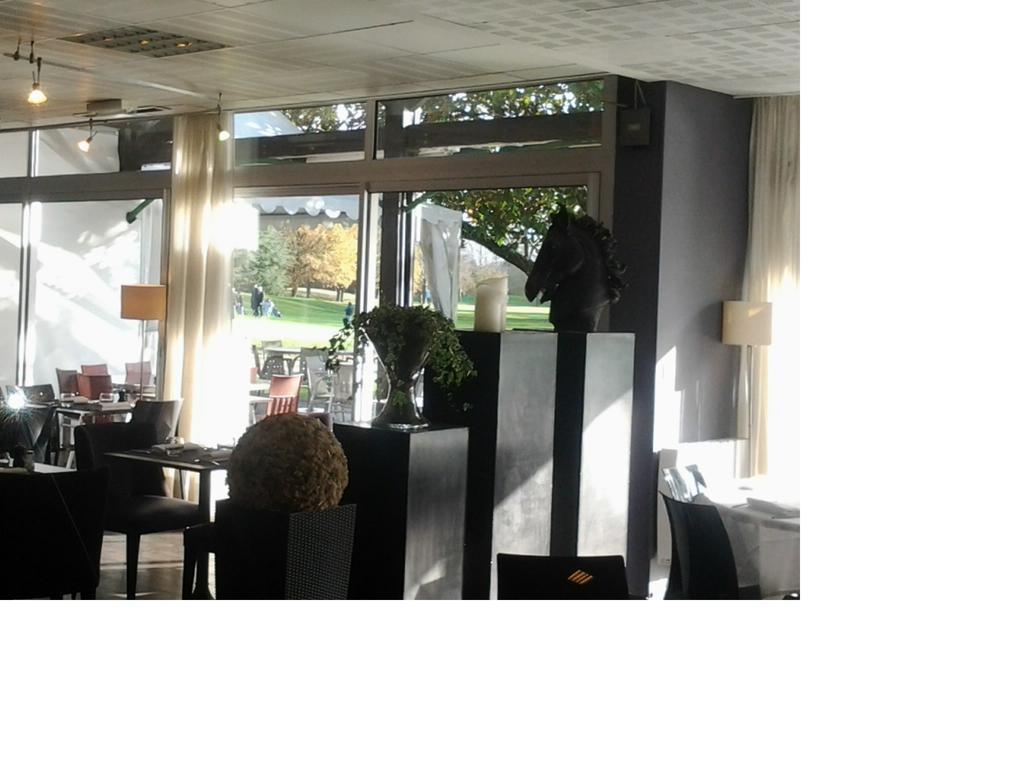 Hotel Golf St Lazare Limoges Esterno foto